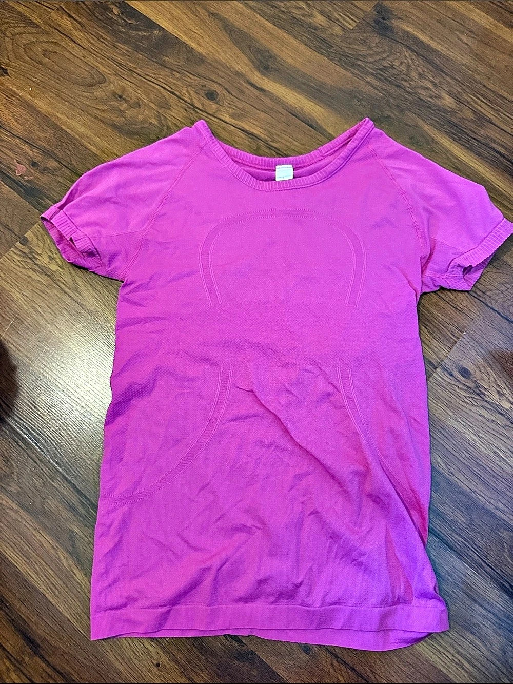 lululemon Women's Short Sleeve Athletic Top in Pink Like New
